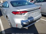 Toyota Corolla Le/Xle 5YFBPMBE8NP321558 снимка