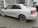 Toyota Yaris JTDBT923881198943 снимка