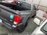 Toyota Tacoma Dbl Cab/Sr5/Trd Sport/Or 5TFDZ5BN4HX020008 fotografie