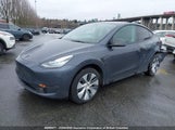 Tesla Model Y 5YJYGAEE9MF246030 снимка
