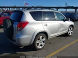 Toyota Rav4 JTMBK32V775018571 снимка