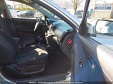 Hyundai Elantra Gl/Gls KMHDU45D08U274677 снимка