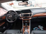 Honda Accord Touring 1HGCR3F94FA800024 снимка