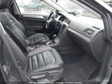 Volkswagen Golf 3VW2A7AUXFM054649 снимка