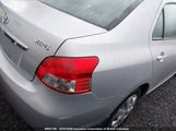 Toyota Yaris JTDBT903X71063397 снимка