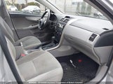 Toyota Corolla S/Le 2T1BU4EE1DC084365 снимка