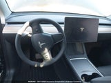 Tesla Model Y 7SAYGDEE9SF292491 снимка