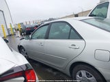 Toyota Camry Le/Xle/Se 4T1BE32K15U973359 снимка