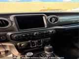 Jeep Wrangler 4-Door Sahara 1C4HJXEG8PW542503 снимка