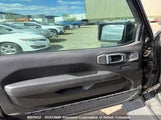 Jeep Wrangler 4-Door Sahara 1C4HJXEG8PW542503 снимка