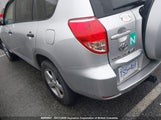 Toyota Rav4 JTMZD33V176024643 снимка