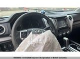 Toyota Tundra Crewmax Sr5/Crewmax Trd Pro 5TFDY5F13KX790296 снимка