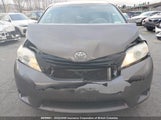 Toyota Sienna Le 5TDKK3DC0CS211886 fotografie