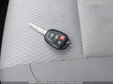 Toyota Corolla Le 2T1BURHE0EC104146 снимка