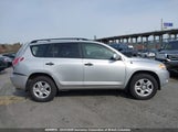 Toyota Rav4 JTMBD33V375064147 fotografie