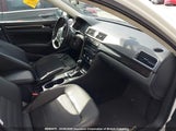 Volkswagen Passat 2.0 Tdi Comfortline 1VWBN7A36DC025255 photo