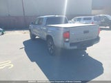 Toyota Tacoma Double Cab/Sr5/Trd Sport/Trd Off Road 5TFDZ5BN2KX038742 photo