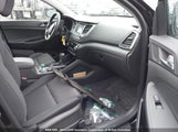 Hyundai Tucson Limited/Sport And Eco/Se KM8J3CA49HU453208 снимка