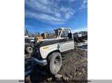 Ford Econoline E350 Cutaway Van 1FDHE30E7BHA63338 photo