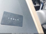 Tesla Model Y 7SAYGAEE7NF506137 снимка