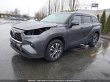 Toyota Highlander Xle 5TDGZRBH3NS577525 photo