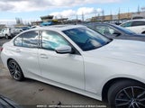 BMW 330Xi 3MW5R7J0XN8C33784 снимка