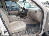 Ford Explorer Limited 1FMZU65W65ZA39864 снимка