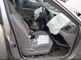 Toyota Camry Le/Xle/Se 4T1BF32K85U597028 photo
