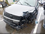 Volkswagen Touareg Execline W/ R-Line WVGHF7BP5HD000547 fotografie