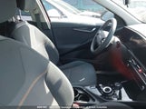Kia Niro KNDCP3L10R5108911 снимка