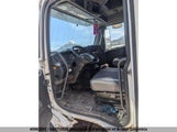 Volvo Vn L 4V4NC9EJ8KN205143 снимка