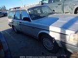 Volvo 240 YV1AW8805N1917405 снимка
