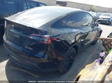 Tesla Model Y Long Range 7SAYGDEE0NF434649 fotografie