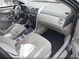 Toyota Corolla S/Le 2T1BU4EE7BC585290 снимка