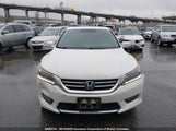 Honda Accord Touring 1HGCR2F90FA804372 снимка