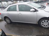 Toyota Corolla S/Le 2T1BU4EE3CC868741 fotografie