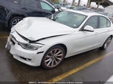 BMW 328 Xi WBA3B3C56EJ979988 fotografie