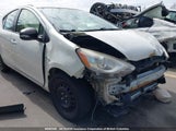 Toyota Prius C JTDKDTB38G1125029 снимка