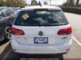 Volkswagen Golf Sportwagen S 3VW117AU6JM764863 fotografie