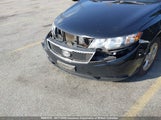 Kia Forte KNAFU4A2XA5200973 photo