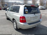 Toyota Highlander Limited JTEHF21A830109875 снимка
