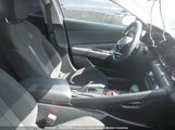 Hyundai Elantra Preferred W/Tech Package KMHLM4DG7RU788065 снимка