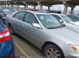 Toyota Camry Le/Xle/Se 4T1BF32KX4U582366 fotografie