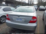 Toyota Camry Le/Xle/Se 4T1BF32KX4U582366 снимка
