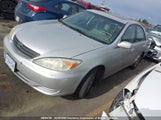 Toyota Camry Le/Xle/Se 4T1BF32KX4U582366 photo