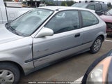 Honda Civic 2HGEJ6435WH001421 снимка