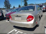 Nissan Maxima Gle/Gxe/Se JN1CA31D2YT553940 снимка