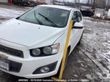 Chevrolet Sonic 1G1JC6SH8F4188309 снимка