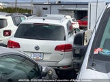 Volkswagen Touareg Sport WVGEF7BP3HD004390 fotografie