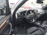 BMW X3 5UXTR9C56JLC77204 снимка